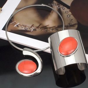 Necklace and Bangle set